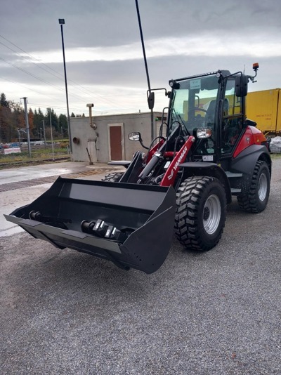 Radlader Yanmar V7