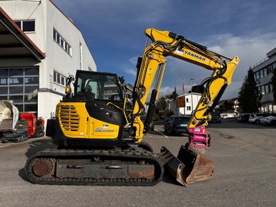 Bagger Yanmar SV 100-2 mit Verstellausleger