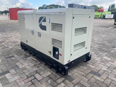 Generator Cummins 28 kVA