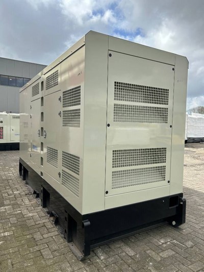 Generator Cummins 550 kVA